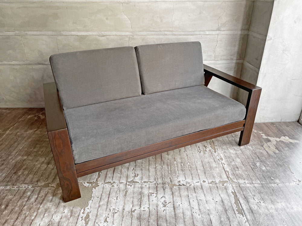 エーフラット a.Flat ウッドソファ Wood sofa v02 2人掛けソファ 替えカバー付き アジアンスタイル 定価￥201,707-  中古品 買い取りしました。