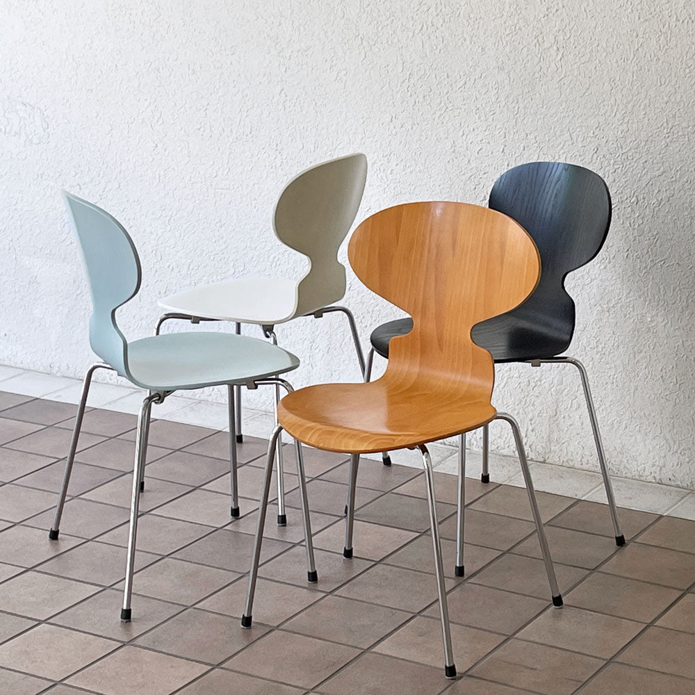  【用賀店】フリッツハンセン Fritz Hansen アントチェア 4本脚 3101  アルネ・ヤコブセン 北欧家具ナチュラルビーチ、ホワイト、フロスト＆カラードアッシュ 計4脚 買取させていただきました。