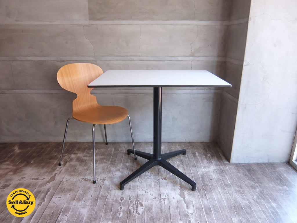 ヴィトラ vitra ビストロ Bistro テーブル スクエア ロナン&エルワン・ブルレック  デザイン 2台 買い取りしました。学芸大学店 出張買取もお任せ下さい。