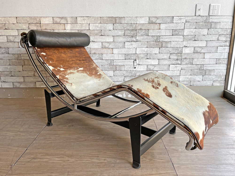 カッシーナ Cassina LC4 シェーズロング 長椅子 ハラコレザー 毛皮 ル・コルビュジエ Le Corbusier ニューヨーク近代美術館コレクション 定価￥924,000- 現状品 中古品 買い取りしました。