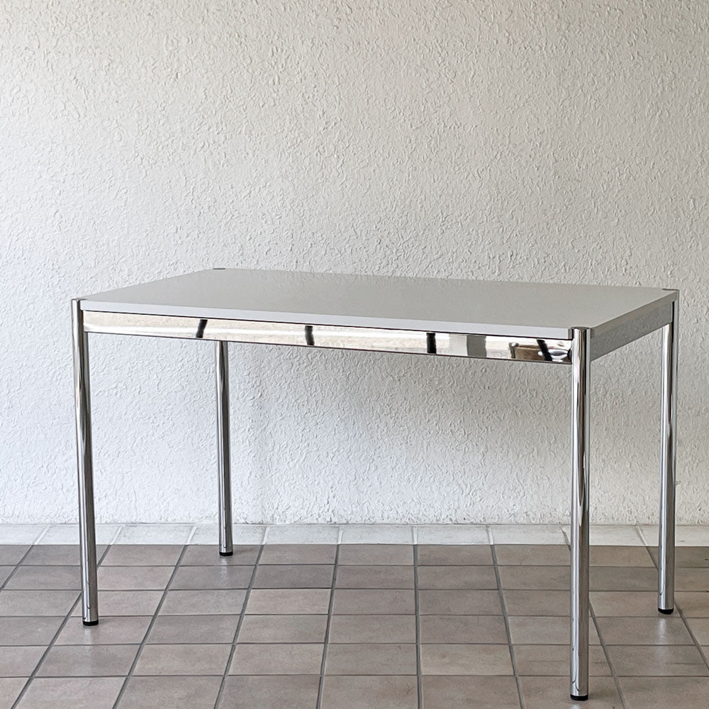  【用賀店】USMハラー USM Haller モジュラーファニチャー USMハラーテーブル デスク W120 x D65cm パールグレーラミネート (ホワイト) モダンデザイン 買取させていただきました。