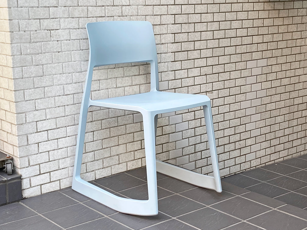 ヴィトラ Vitra ティプトン Tipton スタッキングチェア チルト機能 ロッキングチェア カクタス アイスグレー 　中古品 買い取りしました。