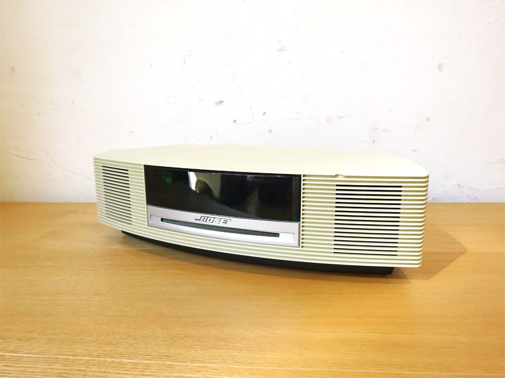 ボーズ BOSE ウェイブ ミュージック システム CDラジオ Wave music system Wave Radio AWRCCC リモコン FMアンテナ スロットイン CD 中古品 買い取りしました。