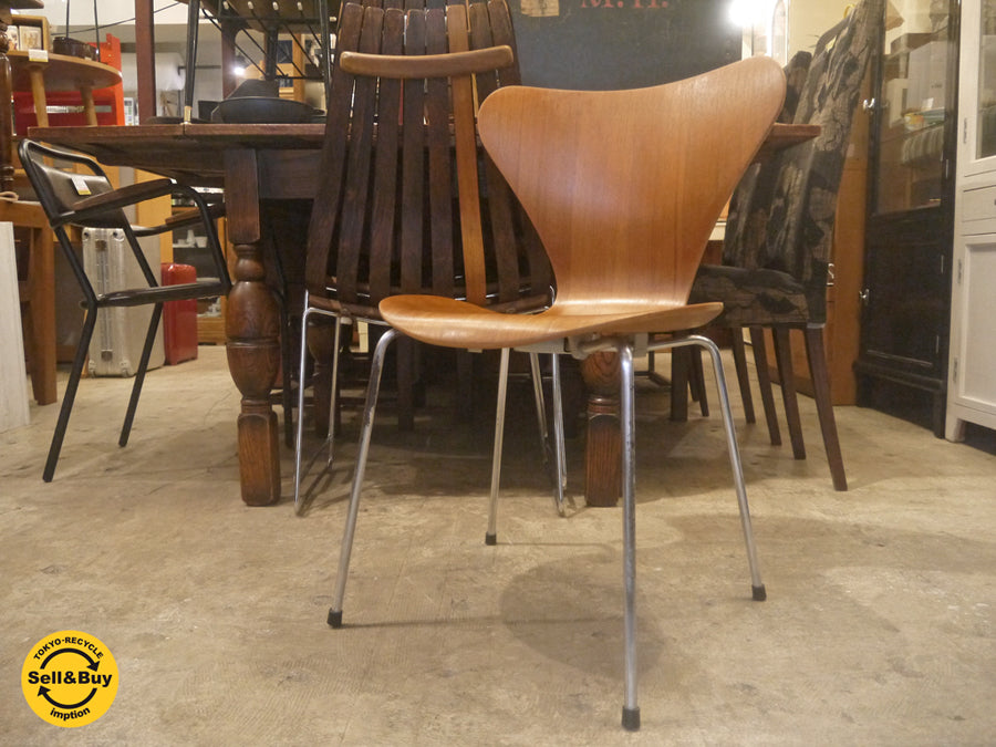 フリッツハンセン Fritz Hansen セブンチェア チーク材 アルネ ヤコブセン Arne Jacobsen 60'sヴィンテージ ダイニングチェア　中古品 買い取りしました！ 自由が丘店 出張買取もお任せください。