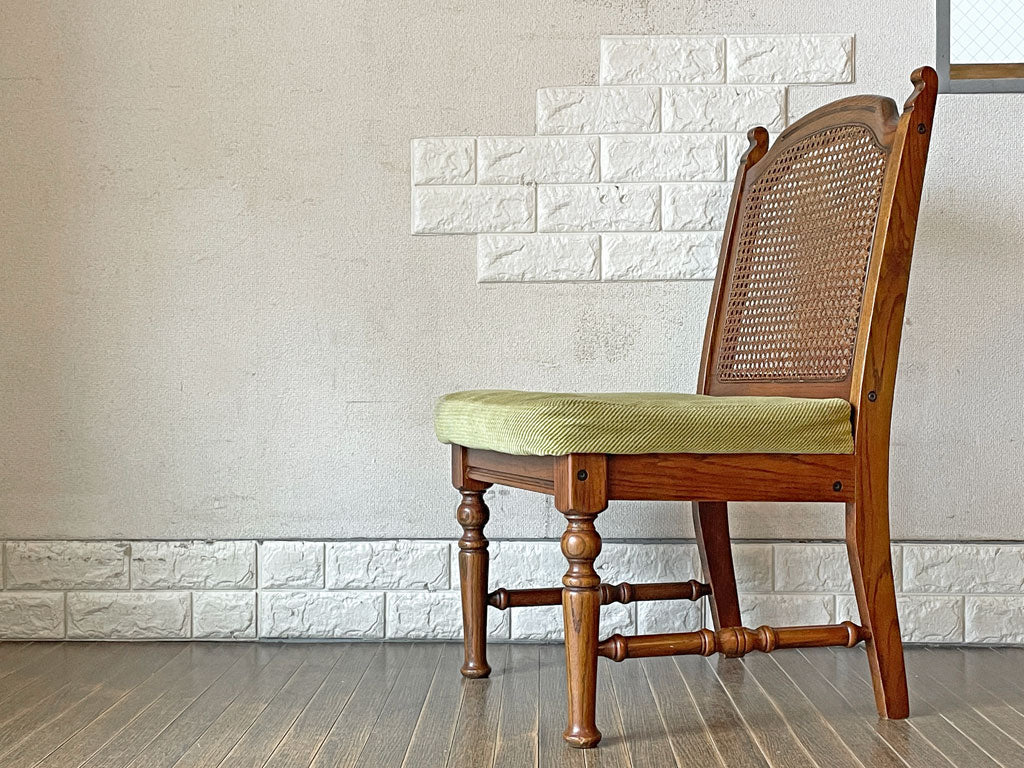 三越家具 ブルージュ Brugge サイドチェア CDC42 ダイニングチェア オーク材×ラタン ファブリック座面 グリーン系 英国カントリースタイル カントリーハウス  中古品  買い取りしました。