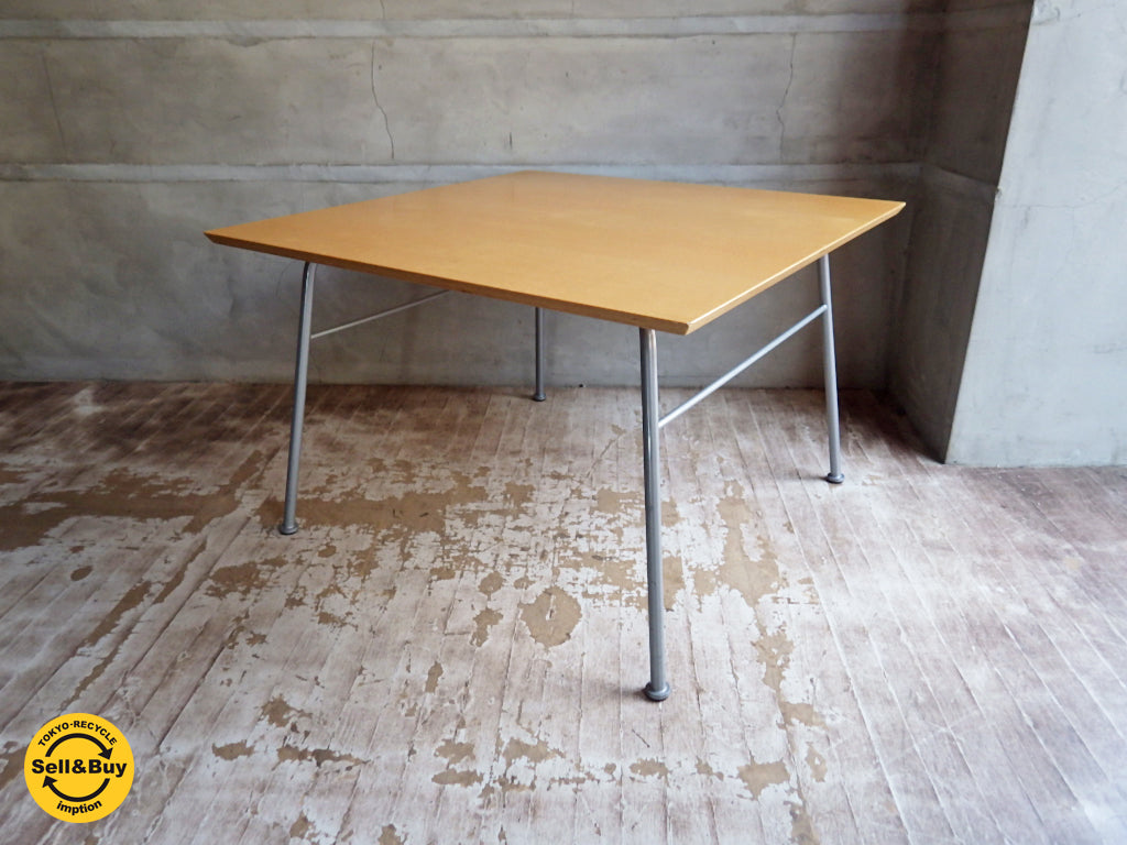 ラムホルツ Lammhults シネマ CINEMA プライウッド × スチール スクエアテーブル スウェーデン　中古品 買い取りしました。学芸大学店 出張買取もお任せ下さい。