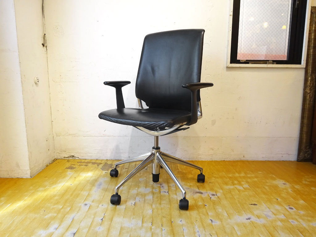 ヴィトラ vitra メダチェア Meda Chair デスクチェア レザー 革 昇降機能 リクライニングロック ～名作 メダチェアのエグゼクティブ仕様