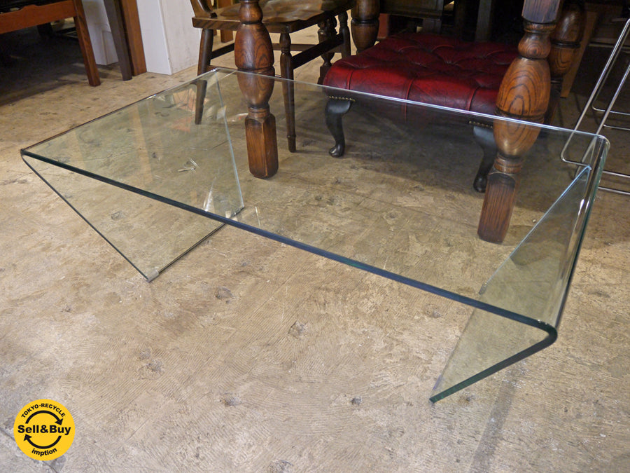 モーダエンカーサ moda en casa トラペズ trapez ガラス コーヒーテーブル センターテーブル モダンデザイン　中古品 買い取りしました！ 自由が丘店 出張買取もお任せください。