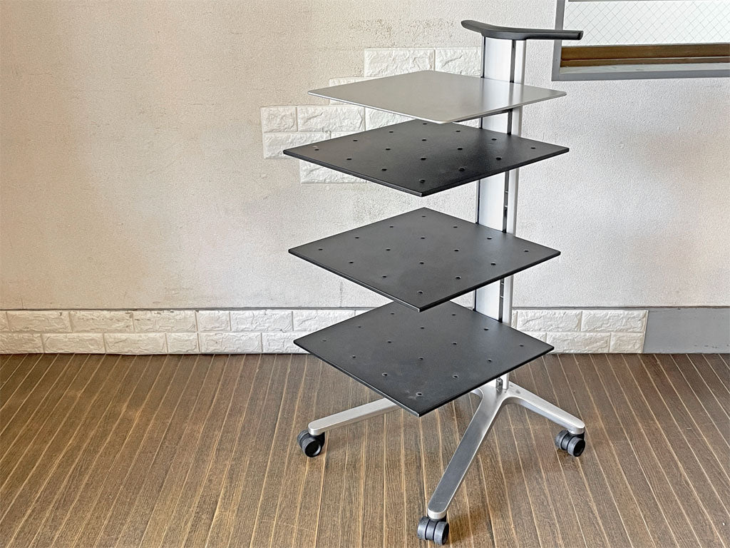 ウィルクハーン Wilkhahn コンフェア CONFAIR サーバー シェルフ ワゴン 棚板調整可 定価293,700円以上 ドイツ 中古品  買い取りしました。