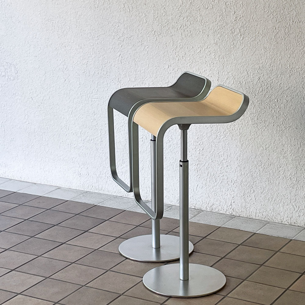  【用賀店】ラパルマ La palma レム LEM カウンタースツール 昇降式 カウンターチェア ハイスツール デザインユニット AZUMI アズミ ダークウォールナット＆ナチュラル 2脚 買取させていただきました。