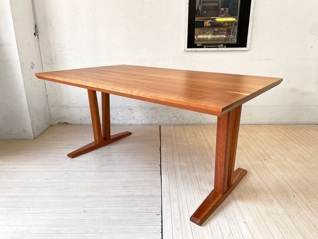 カリモク karimoku 食堂テーブル DT8406 ダイニングテーブル ブラックチェリー材 プレミアムオーダー品 幅150cm シンプルモダン 参考定価 ￥220,000- 中古品 買い取りしました。