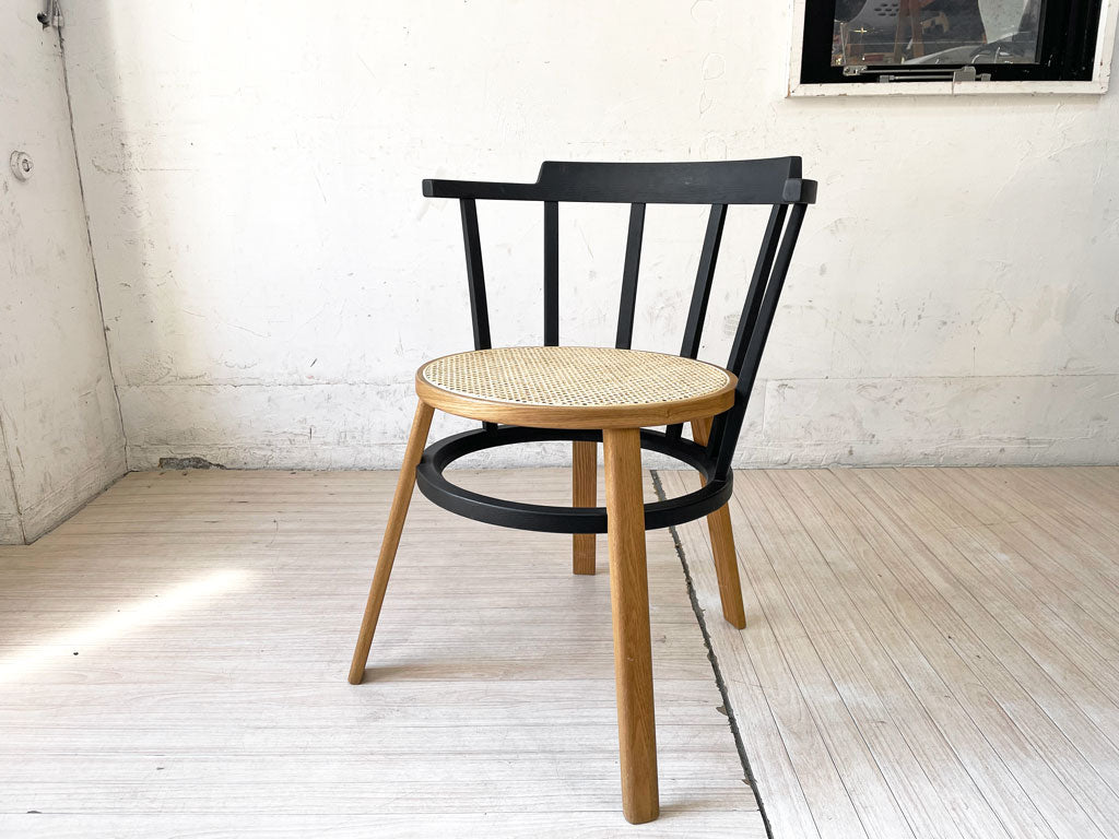 タイムアンドスタイル TIME&STYLE オフセット Offset DD-007 ダイニングチェア ウィンザータイプ タモ材×ラタン クリア+ブラック スタッキング 定価 ￥85,800- 中古品 買い取りしました。