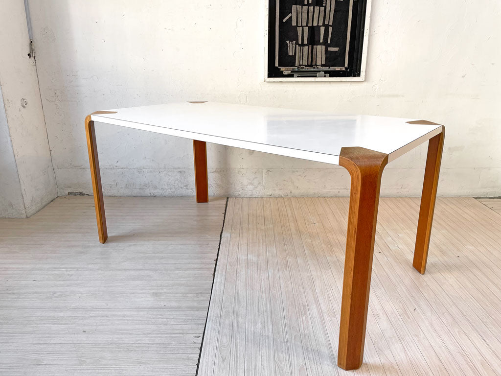 天童木工 TENDO ビンテージ アントラー ANTLER ダイニングテーブル 坂倉準三 ホワイトメラミン天板×チーク材 坂倉準三 中古品 買い取りしました。