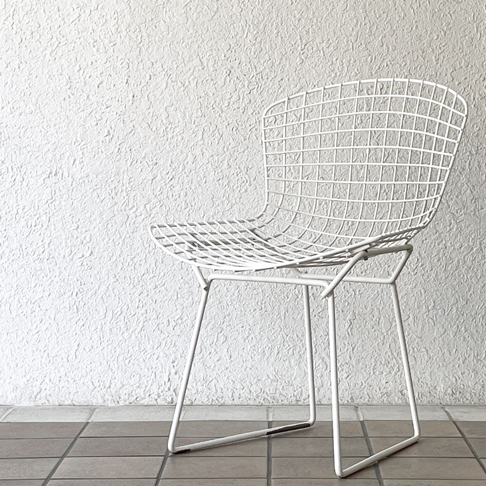  【用賀店】ノル Knoll 420 サイドチェア ワイヤーチェア ホワイト ハリー・ベルトイア Harry Bertoia ミッドセンチュリー 名作椅子 買取させていただきました。