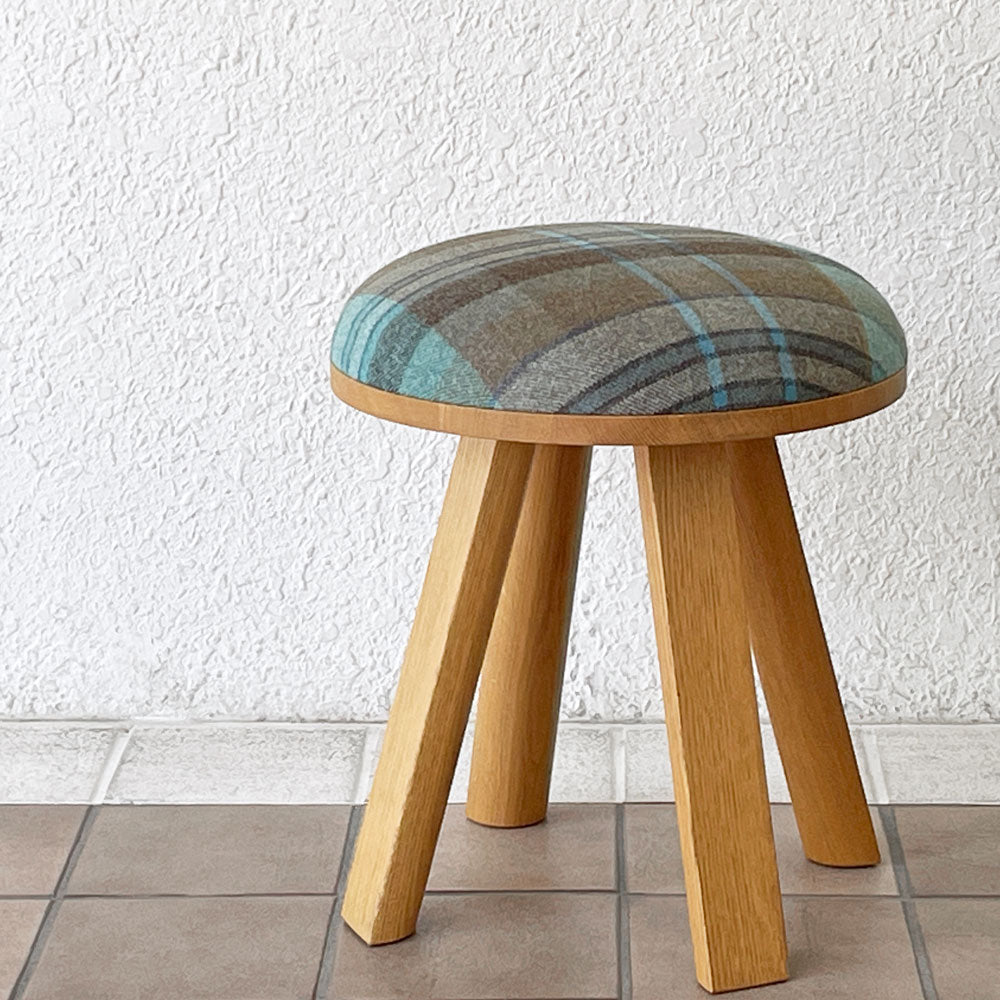  【用賀店】バジースペース BuzziSpace BuzziMilk バジーミルク スツール Φ40 ファブリック ベルギー 北欧モダン 買取させていただきました。