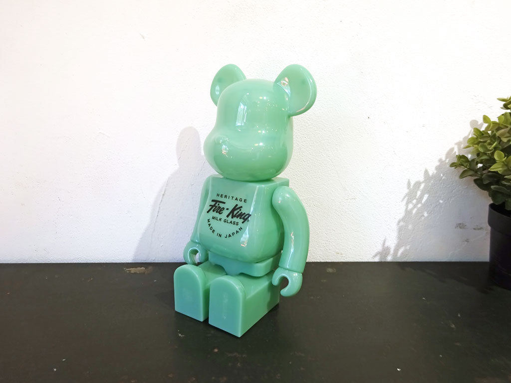 ファイヤーキング Fire King ジェダイ JADE-ITE 400％ ベアブリック BE@RBRICK メディコムトイ フィギュア 美品 中古品 買い取りしました。