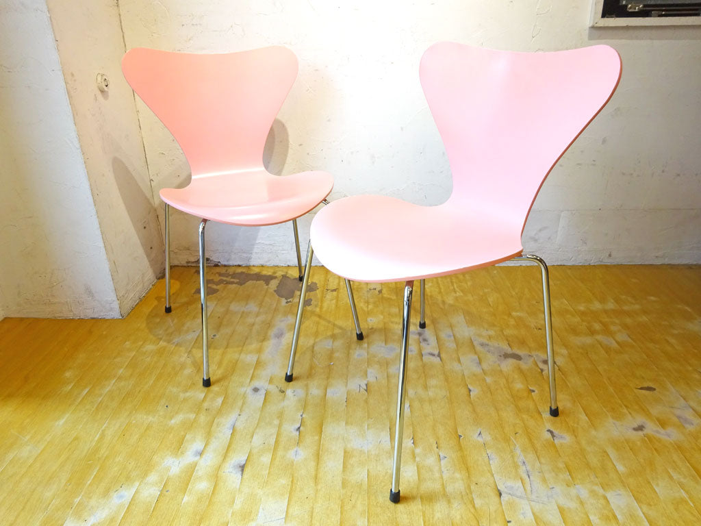 フリッツハンセン Fritz Hansen セブンチェア ローズ ラッカー アルネ・ヤコブセン デンマーク 北欧家具 A＆B 中古品 買い取りしました。