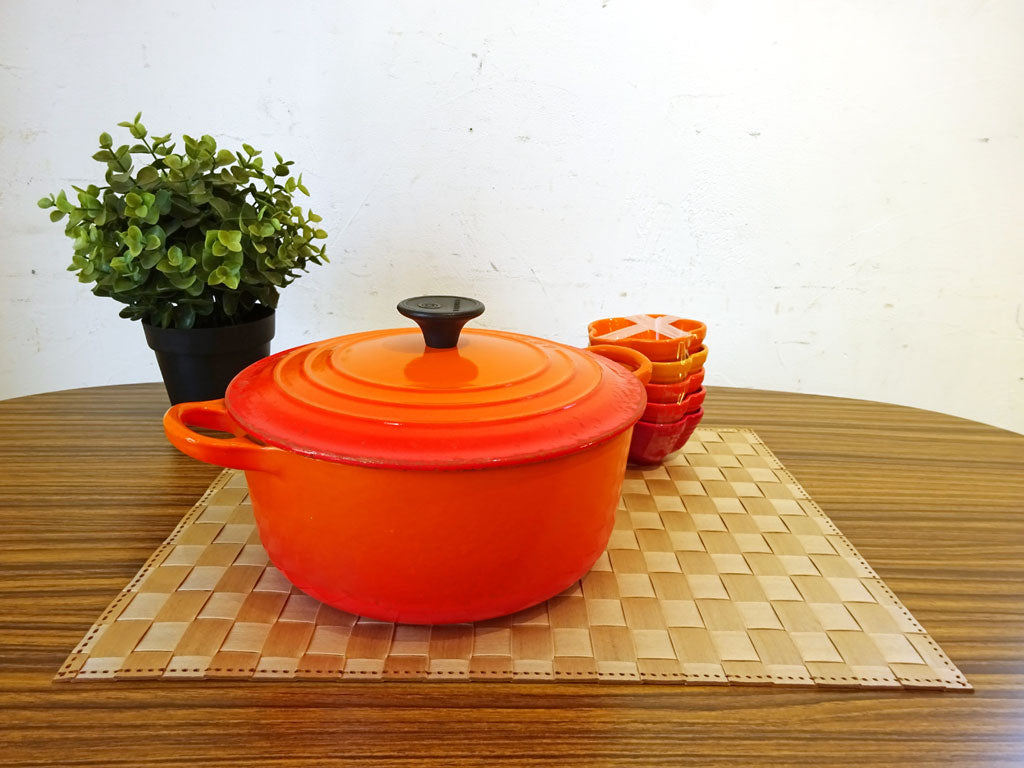 ル・クルーゼ LE CREUSET ココットロンド 鋳物 両手鍋 20cm オレンジ IH対応 中古品 買い取りしました。