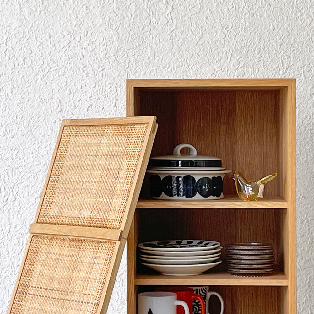 スコープ SCOPE パントリー角 OAK 食器割壱 ホワイトオーク ラタン編み込み　～これは一体、どんな素敵家具なのか？～