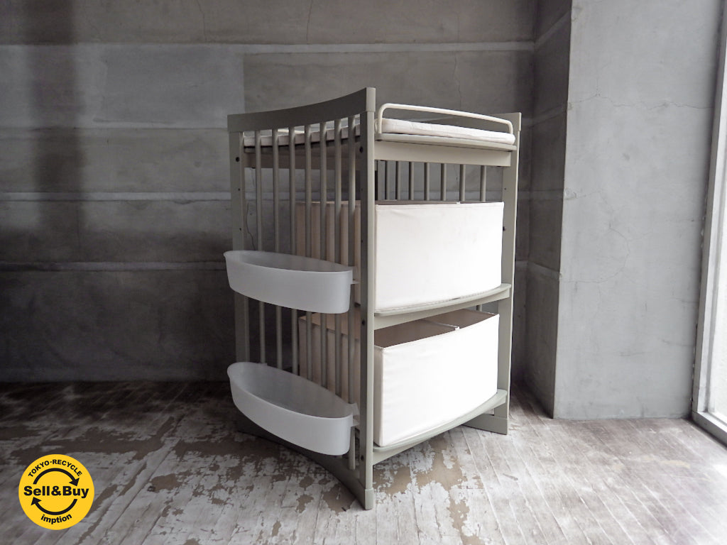 ストッケ STOKKE ケア チェンジングテーブル Care Changing Table おむつ台　中古品 買い取りしました。学芸大学店 出張買取もお任せ下さい。