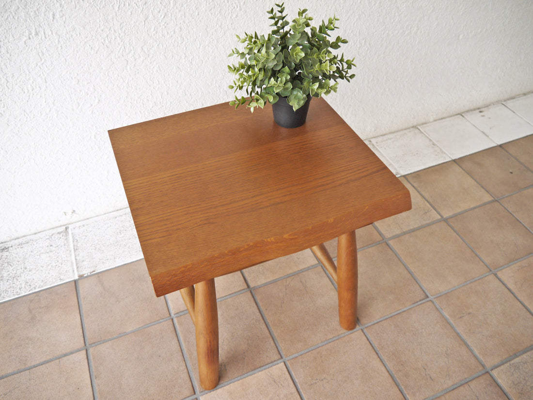 柏木工 KASHIWA スツール サイドテーブル 花台 オーク無垢材 ブラウンカラー ～ 木材の質感をそのままに ～