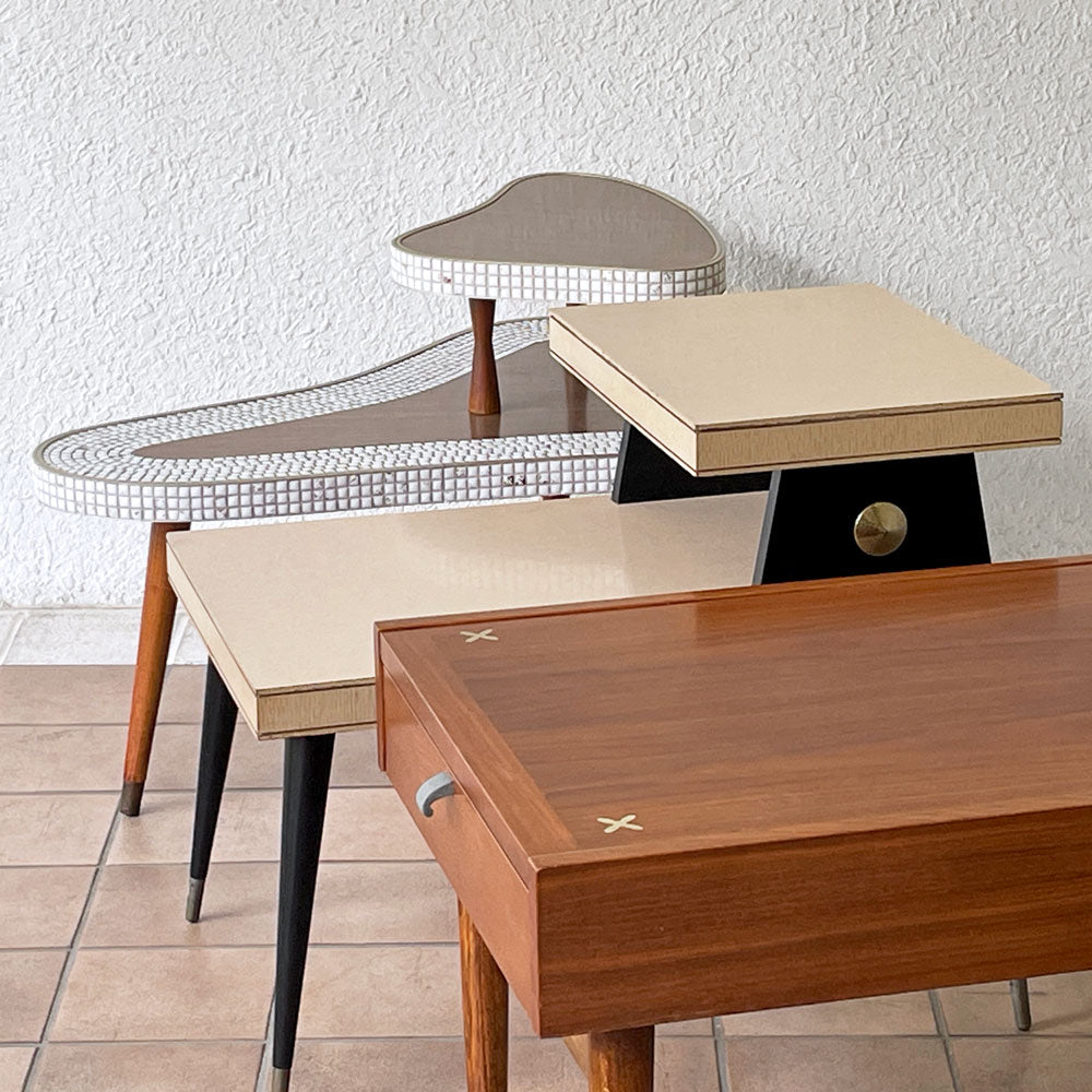 個性豊かなUSヴィンテージのサイドテーブル達　～同じ国から生まれた異なる個性～