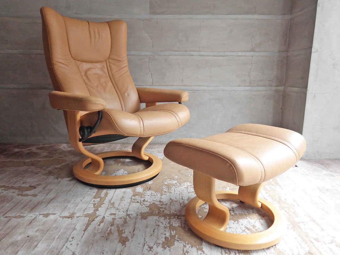 エコーネス EKORNES ストレスレス チェア Stressless ウイング Wing オットマン付き ベージュ レザー 中古品 買い取りしました。