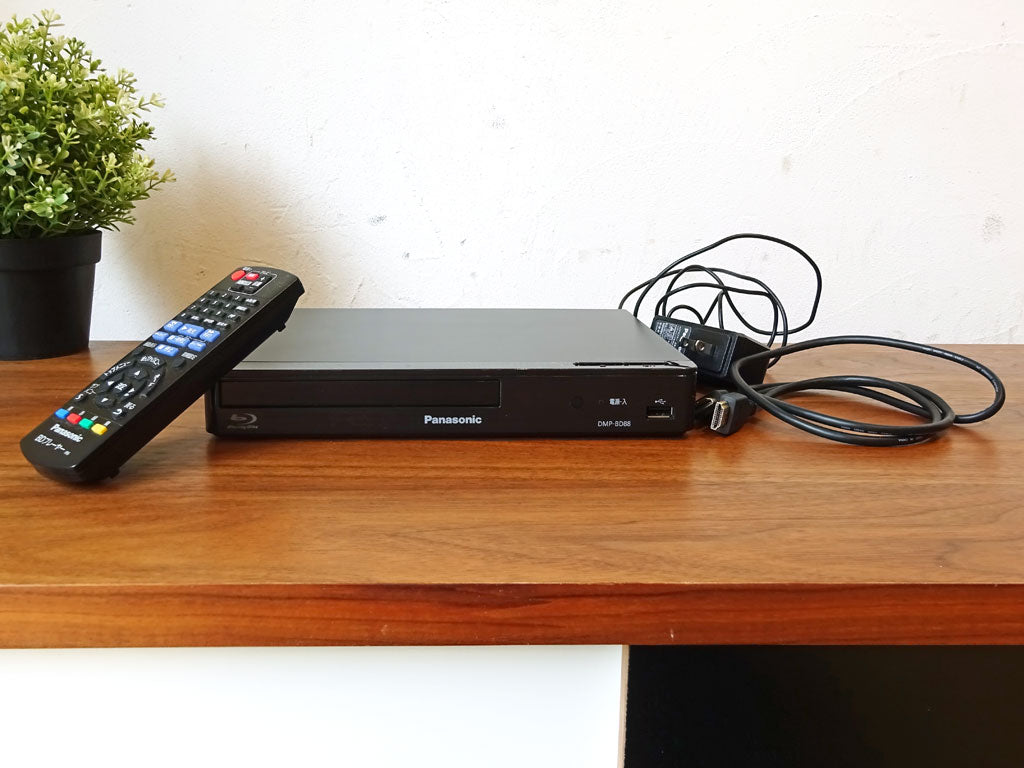 パナソニック Panasonic DMP-BD88 ブルーレイディスクプレーヤー Blu-ray Disc Player 4K 2016年 HDMIケーブル付属 中古品 買い取りしました。