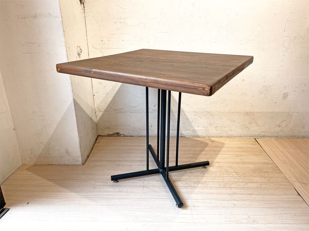 東馬 tohma ケルト KeLT カフェテーブル スクエア パイン材 アイアン インダストリアルスタイル 下北沢店 中古品 買い取りしました。