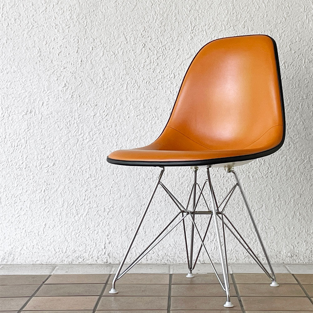  【用賀店】ハーマンミラー Herman Miller サイドシェルチェア セカンド 2nd FRP ナウガレザー ロータイプ エッフェルベース イームズ ビンテージ 買取させていただきました。