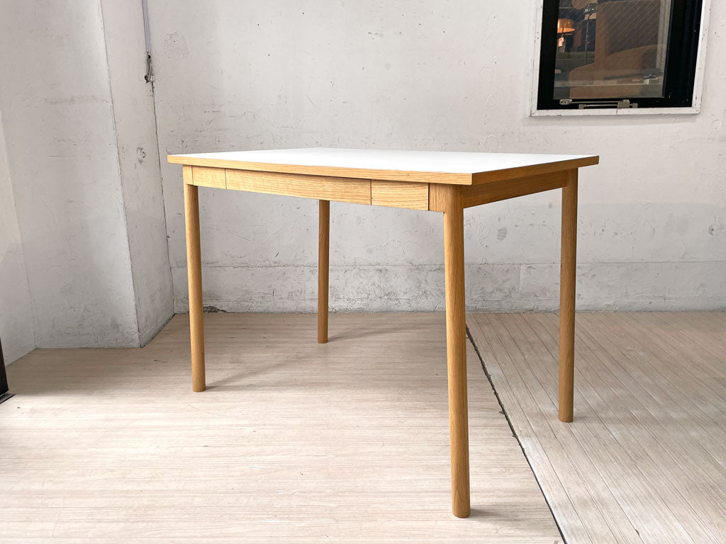 イデー IDEE スティルト テーブル STILT TABLE 1000 ホワイト デスク メラミン×オーク材 マリナ・ボーティエ Marina Bautier 参考定価 \59,000- 中古品 買い取りしました。