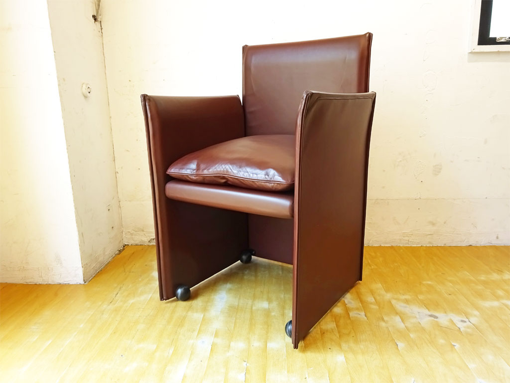 カッシーナ Cassina 401 ブレーク アームチェア 401 BREAK Armchair マリオベリーニ ラウンジチェア キャスター付き 本革 中古品 買い取りしました。
