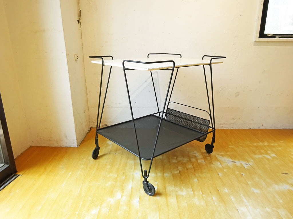 グビ GUBI マテゴートローリー Mategot Trolley ホワイト × ブラック トレイ ワゴン マガジンラック マシュー・マテゴー デンマーク 中古品 買い取りしました。