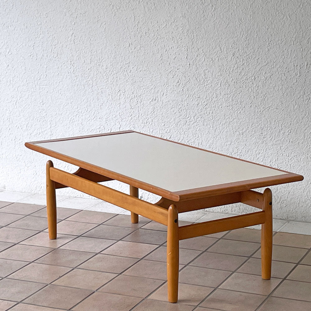  【用賀店】カリモク Karimoku メラミン天板 ローテーブル リビングテーブル W122cm ジャパンビンテージ レトロ ミッドセンチュリー オールドカリモク 北欧デザインル 買取させていただきました。