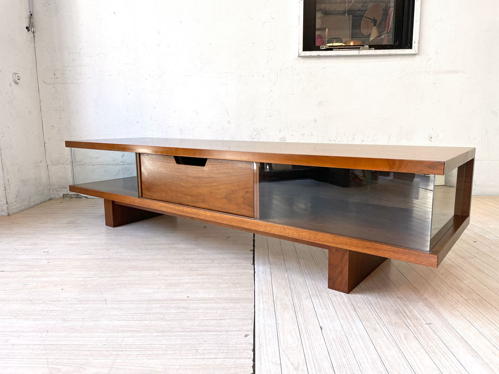 生松工芸 SEISYO FURNITURE コンフォートスタイル AVボード テレビボード ローボード ウォールナット 大川家具 福岡 モダンデザイン 中古品 買い取りしました。