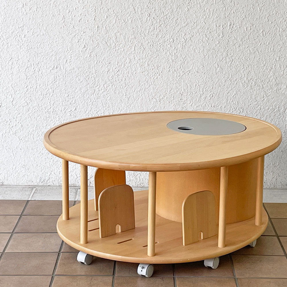  【用賀店】アクタス ACTUS ムーナ MUNA リビングテーブル 小物入れスペース & ブックスタンド キャスター付き ビーチ材 佐々木章行 買取させていただきました。