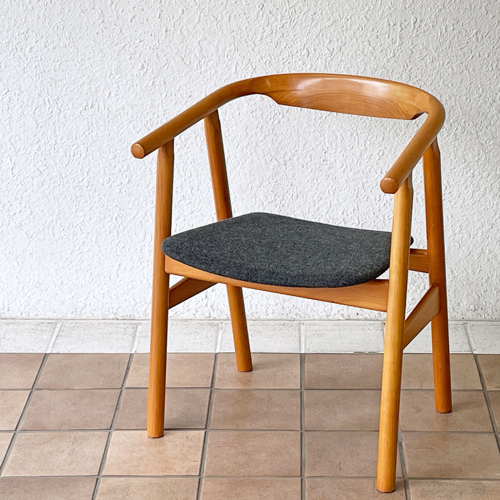  【用賀店】ゲタマ GETAMA GE201 アームチェア ビーチ材 ハンス.J.ウェグナー グレーファブリック 張替済み 北欧家具 ビンテージ Vintage 希少 買取させていただきました。