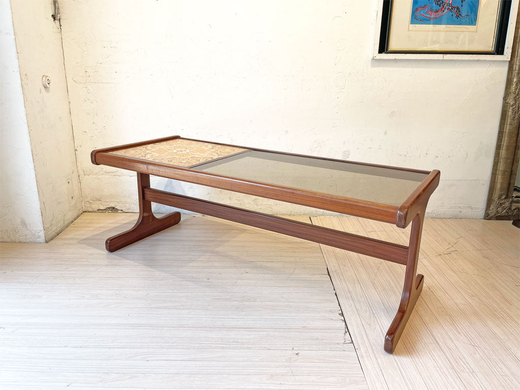 エベネゼル・グーム Ebenezer Gomme ジープラン G-PLAN ガラス天板×タイルトップ コーヒーテーブル Coffee table チーク材 UKビンテージ 英国 下北沢店 中古品 買い取りしました。
