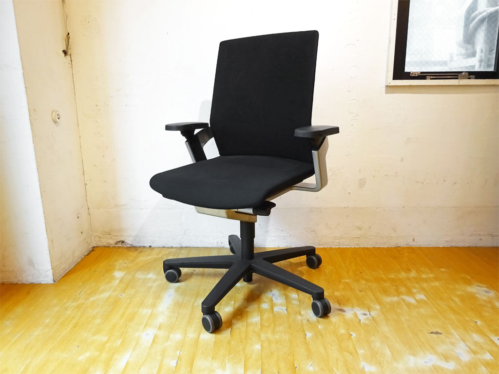 ウィルクハーン Wilkhahn オンチェア ON Chair ミドルバック アームチェア デスクチェア グッドデザイン賞 定価15万 中古品 買い取りしました。