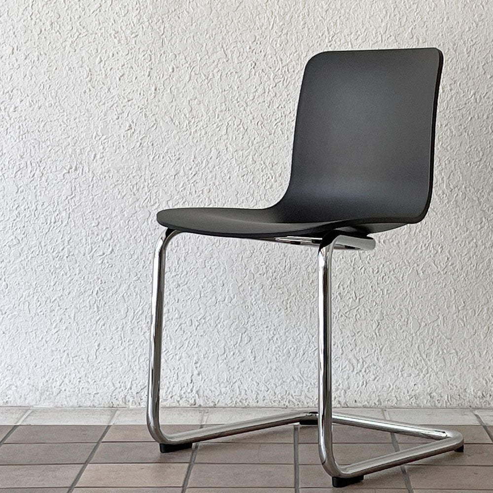  【用賀店】ヴィトラ Vitra ハル RE キャンチレバー HAL RE CANTILEVER ダイニングチェア ブラック ジャスパー モリソン 定価66,000円 買取させていただきました。