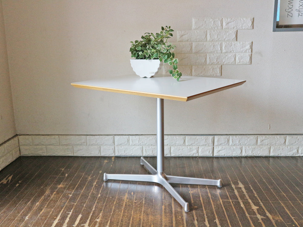 ディーアンドデパートメント D&DEPARTMENT カフェテーブル Cafe Table クロームメッキ X脚 ミッドセンチュリー　中古品  買い取りしました。