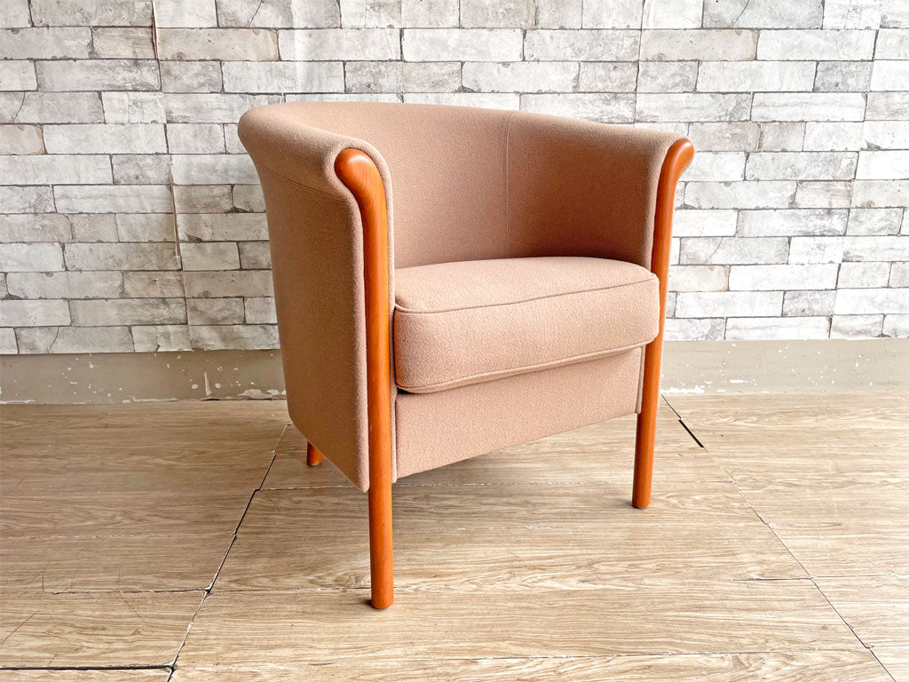 モローゾ MOROSO クラブダクロン club dacron ラウンジチェア 1人掛けソファ ビーチ アプホルスター イタリアモダン 中古品 買い取りしました。