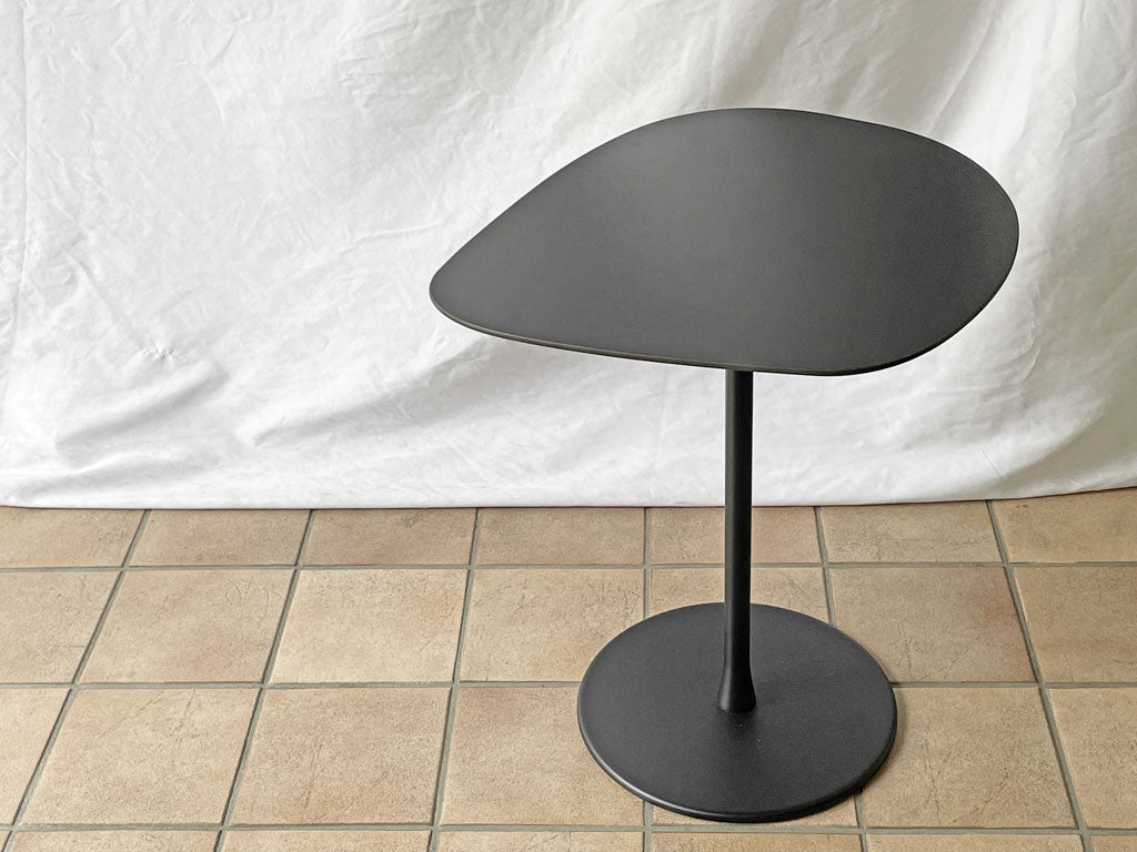 カッシーナ・イクスシー Cassina ixc ミクシット MIXIT サイドテーブル ブラック アリック・レヴィ Arik Levy シンプルモダン 中古品 買い取りしました。
