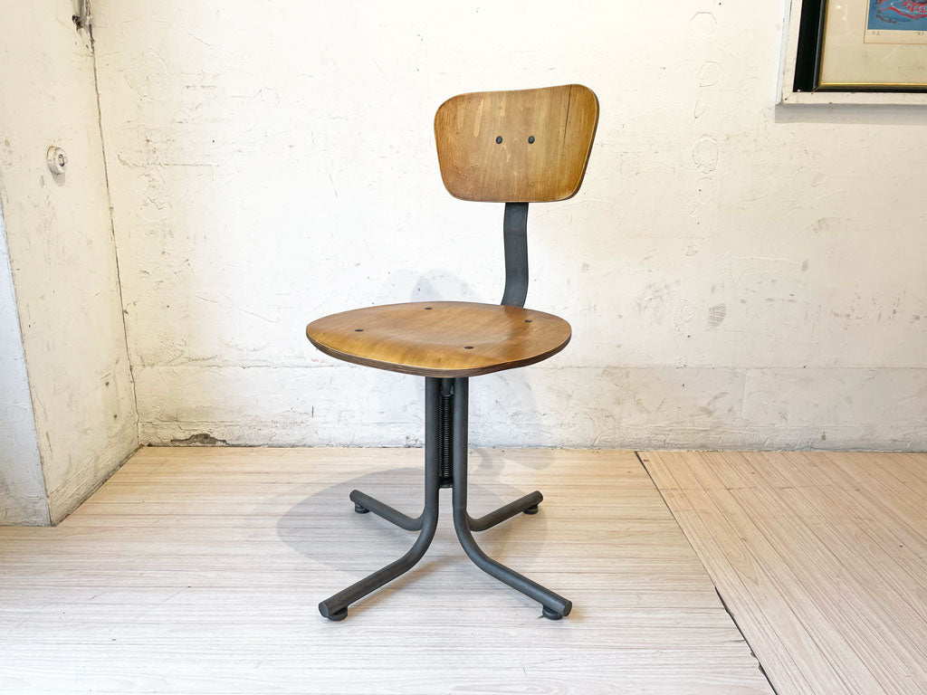 関家具 ケイパー2 ドラフティングチェア Drafting chair 製図チェア 回転式昇降機能 インダストリアル ビンテージスタイル 中古品 買い取りしました。
