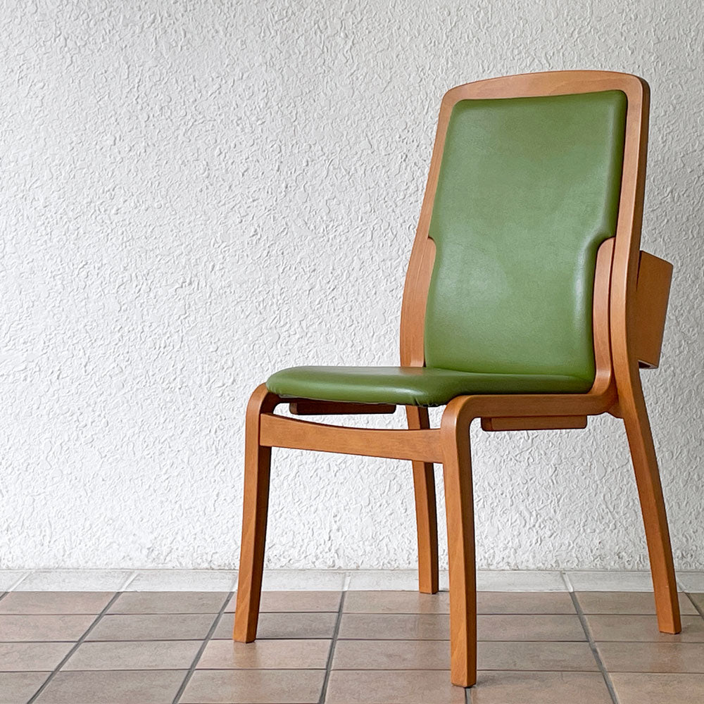  【用賀店】天童木工 Tendo T-5745WB-CH-V スタッキングチェア 張地グレードV ホワイトビーチ ブックレスト付き A&B 計2脚 買取させていただきました。