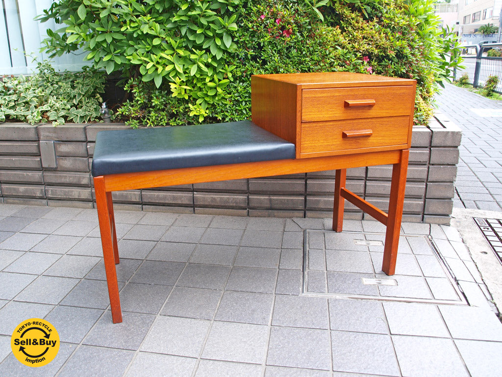 北欧ヴィンテージ テレフォンベンチ Telephone bench チーク材 スツール ～電話するひと時でさえオシャレに過ごしたい～【 買取と販売とレンタルのお店 】