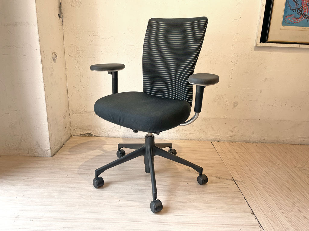 ヴィトラ Vitra アントニオ・チッテリオ T-チェア T-chair デスクチェア ボーダー リクライニング アーム高さ調整 昇降 前傾チルト 下北沢店 中古品 買い取りしました。