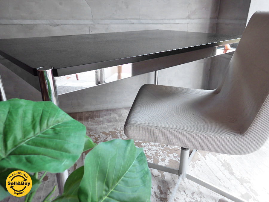 ハラーシステム USM Haller ハラーテーブル ワーキングテーブル カンファレンステーブル ダイニングテーブル 幅125cm アジャスター 高さ調整機能付き ブラック～様々なシーンに使用できる丈夫で洗練されたデザインのUSMハラーテーブル～ 【 買取と販売とレンタルのお店 】