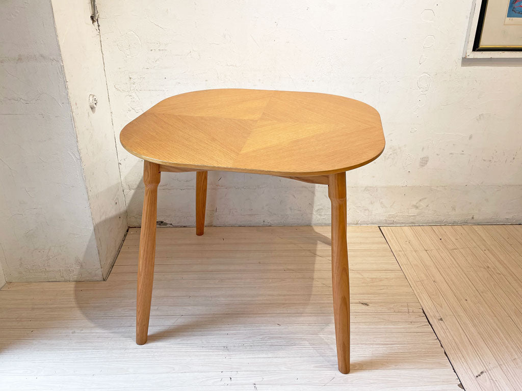 インザルーム in The ROOM カリーノ オーク材 ダイニングテーブル ナチュラル 天板組み木細工 ダイヤ貼り 中古品 買い取りしました。