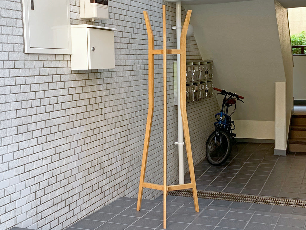 イデー IDEE コートスタンド ハンガーラック オーク無垢材 ナチュラル シンプルモダン 美品 　中古品 買い取りしました。